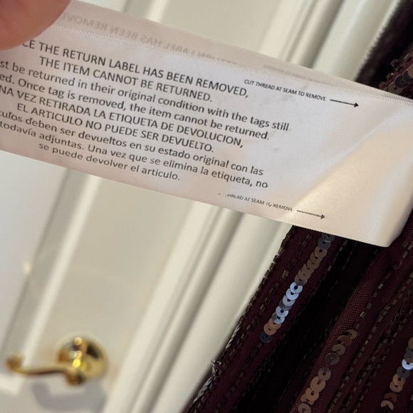 NWT Mac Duggal 4977 V- Neck Illusion Sleeve A-Line Gown in Mulberry Size 12 - Picture 6 of 12